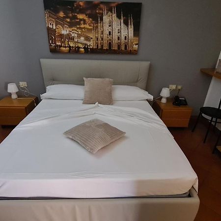 Albergo La Scaletta カントゥ エクステリア 写真