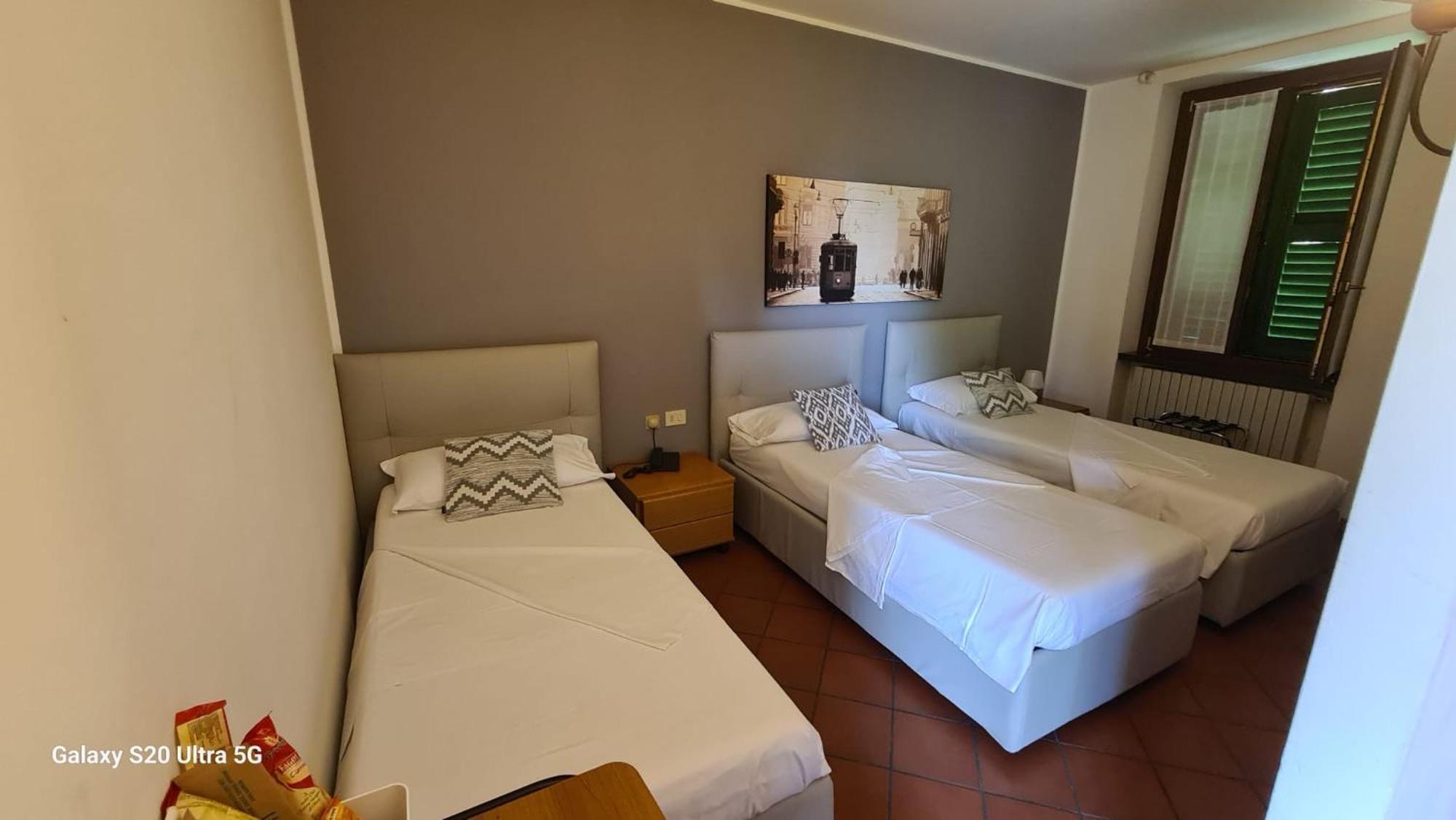 Albergo La Scaletta カントゥ エクステリア 写真