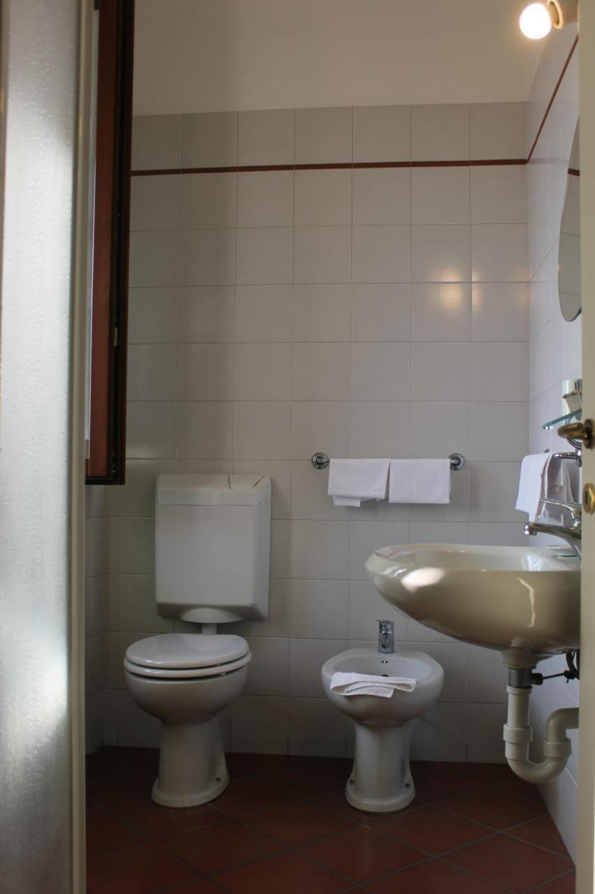 Albergo La Scaletta カントゥ エクステリア 写真