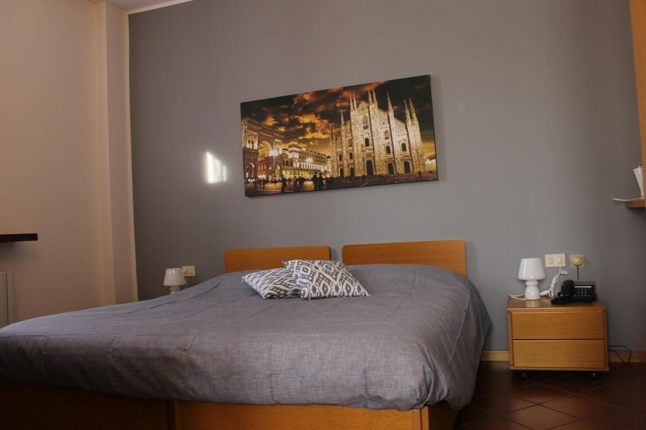 Albergo La Scaletta カントゥ エクステリア 写真