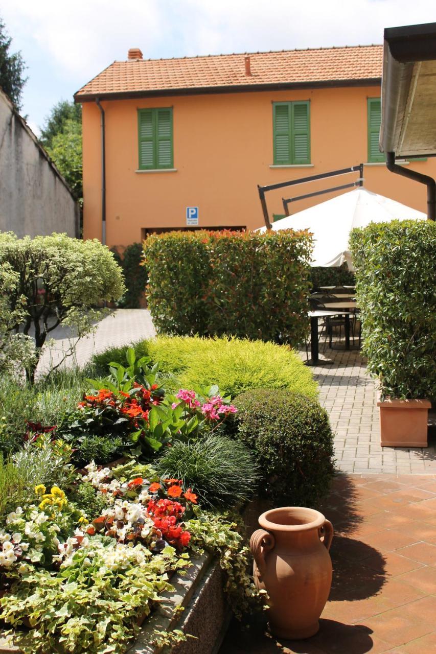 Albergo La Scaletta カントゥ エクステリア 写真