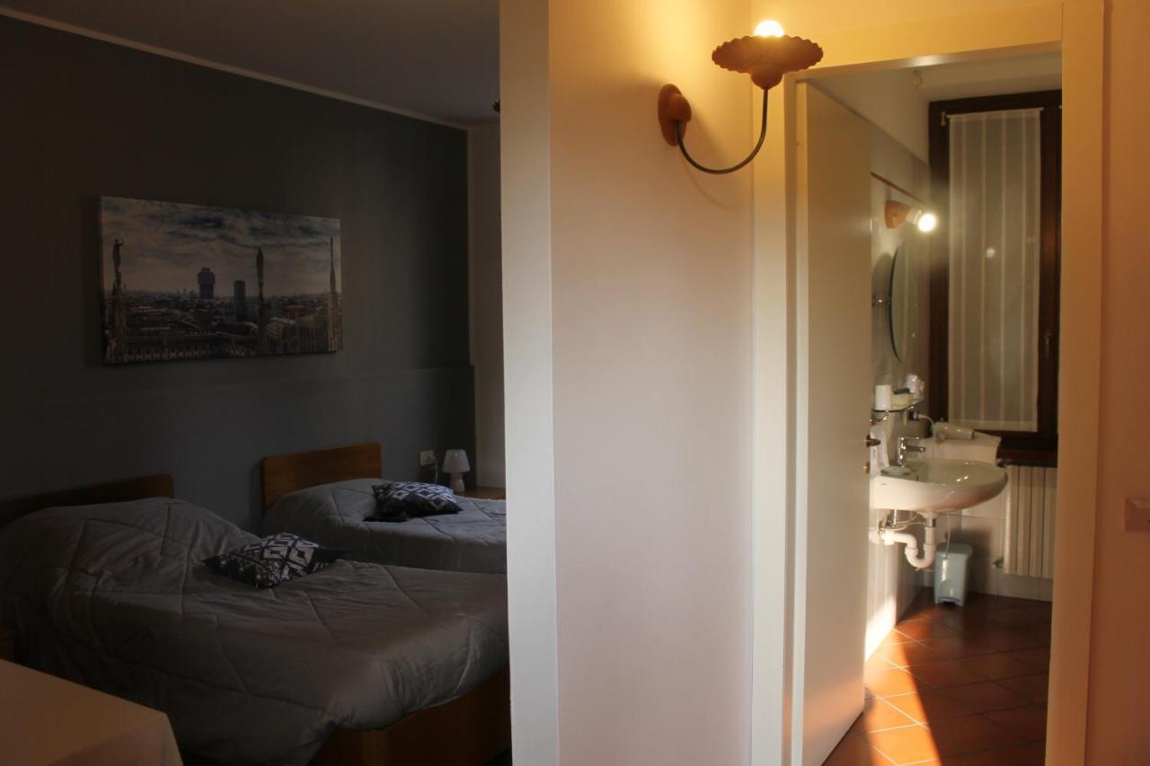 Albergo La Scaletta カントゥ エクステリア 写真